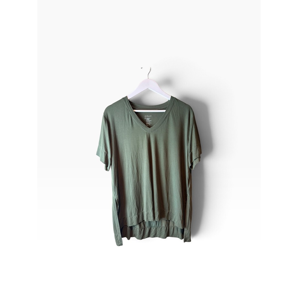 ADAY T-Shirt Olive Green V-Neck High-Low Side Slit Tee Large TSS-GRN-29LG